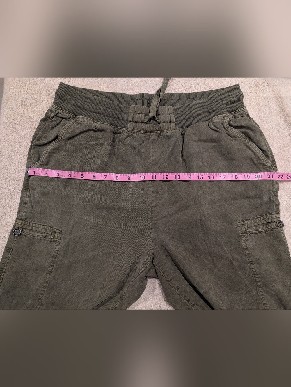 $22 Aerie Lightweight Cargo Joggers Olive Fun Green Utility Pants Size Large EUC - Picture 8 of 10